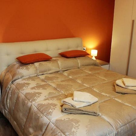 Light & Colours Apartment Bologna Esterno foto