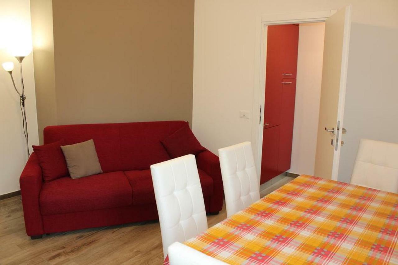 Light & Colours Apartment Bologna Esterno foto
